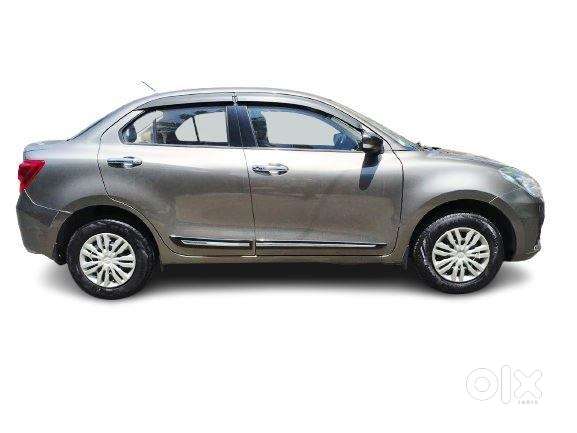 Maruti Suzuki Dzire Vxi Ags, 2024, Petrol