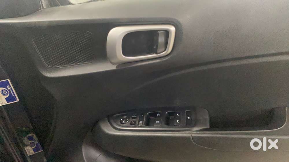 Hyundai Venue Sx Plus Turbo Dct, 2019, Petrol