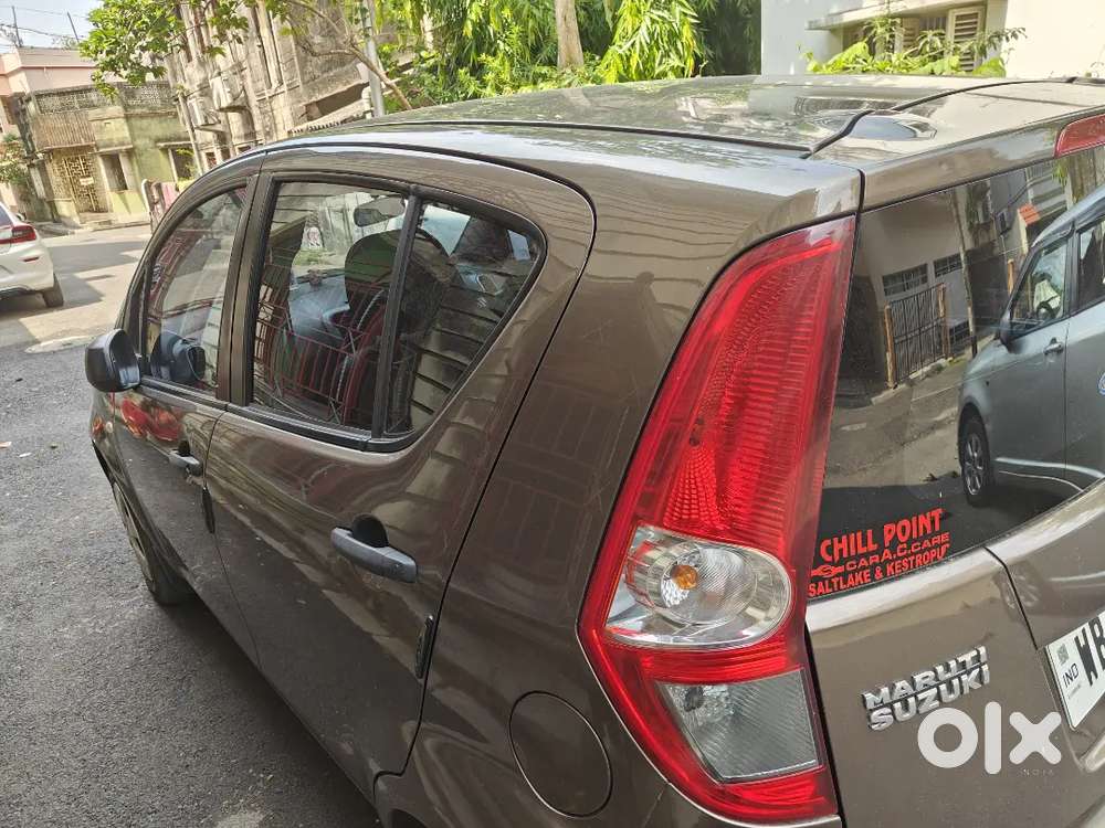 Selling Maruti Ritz Vxi