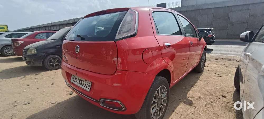 Fiat Punto Emotion 2016 Manual
