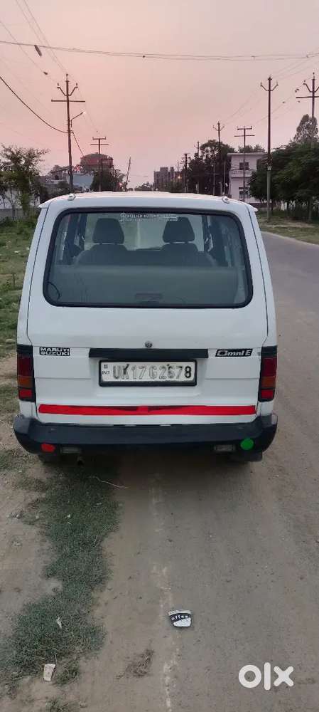 Maruti Suzuki Omni 2017 8-seater Model