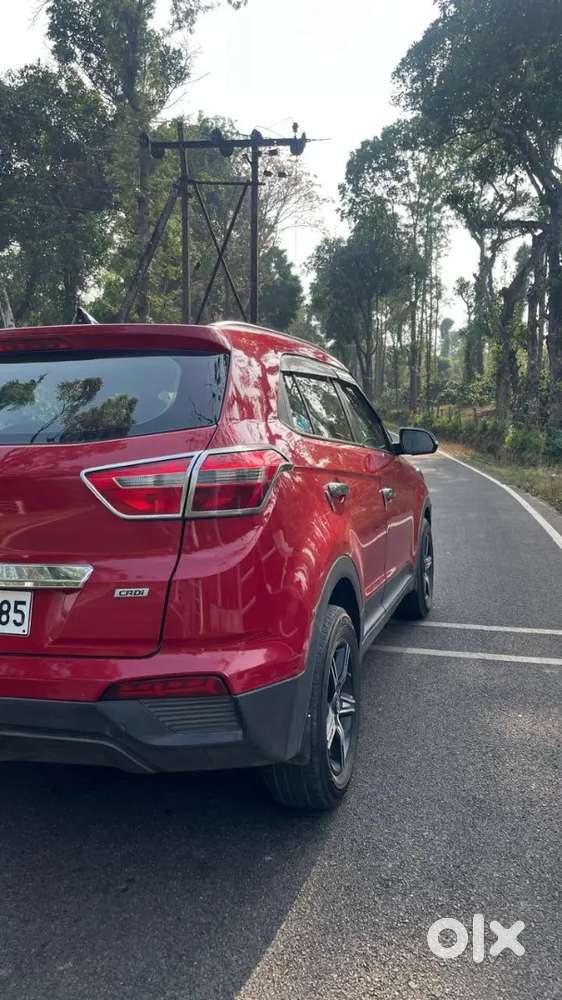 Hyundai Creta 2018 Diesel 69000 Km Driven Slightly Negotiable