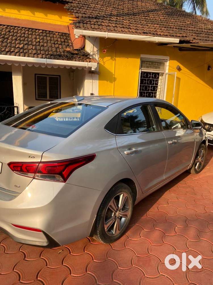 Hyundai Verna 2018 Petrol 100000 Km Driven