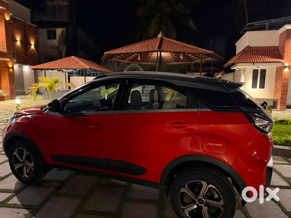 Tata Nexon Petrol 2025