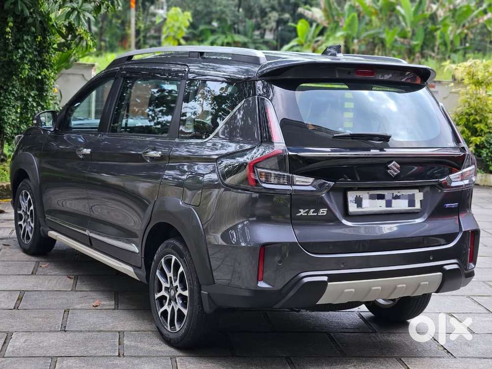 Maruti Suzuki Xl6 1.5 Zeta Mt, 2024, Petrol