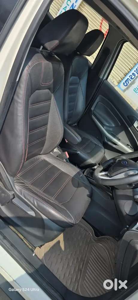 Ford Ecosport Titanium 1l Turbo Petrol Topend Six Airbags, Push Start,