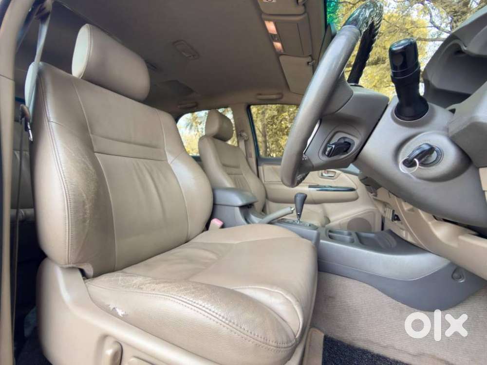 Toyota Fortuner 3.0 4x2 Automatic, 2012, Diesel