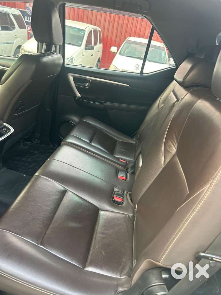 Toyota Fortuner 3.0 4x2 Mt, 2019, Diesel