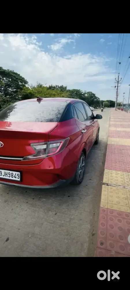 Hyundai Aura Petrol Manual 36000 Km 2021