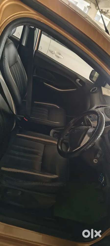 Ford Figo 1.2 Titanium Plus 2015