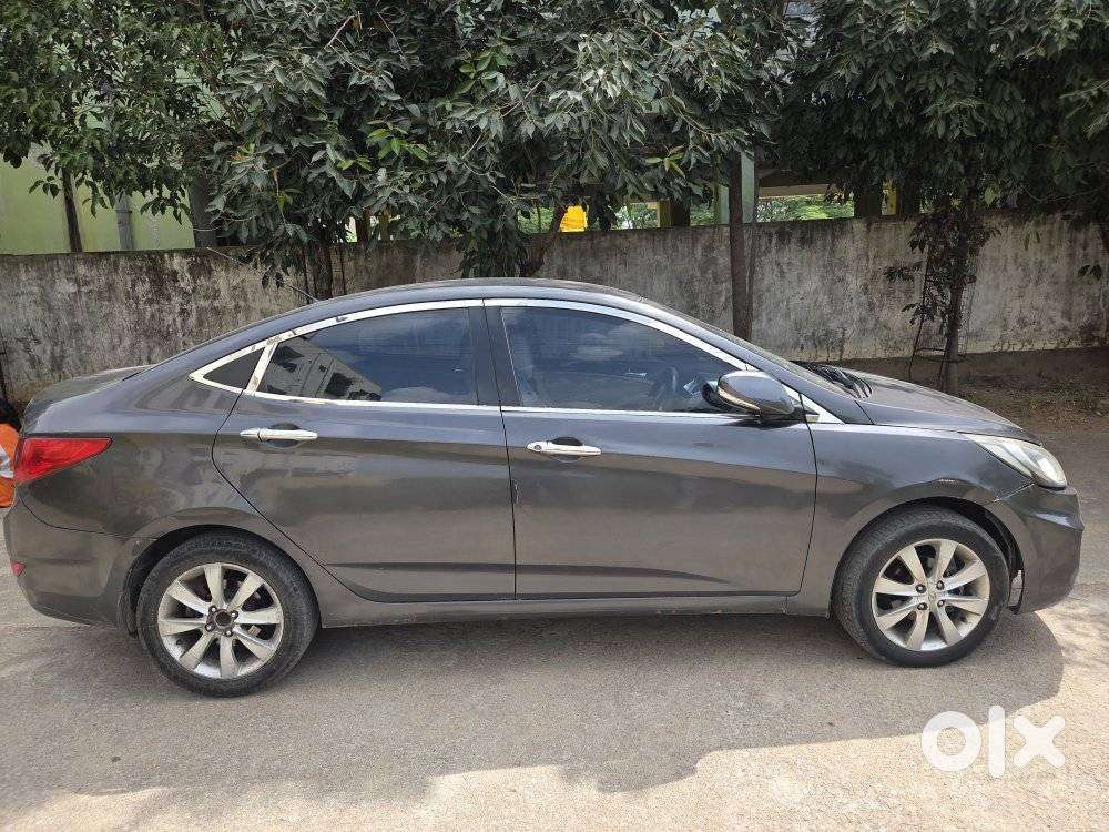 Hyundai Verna 1.6 Xi Abs, 2012, Petrol