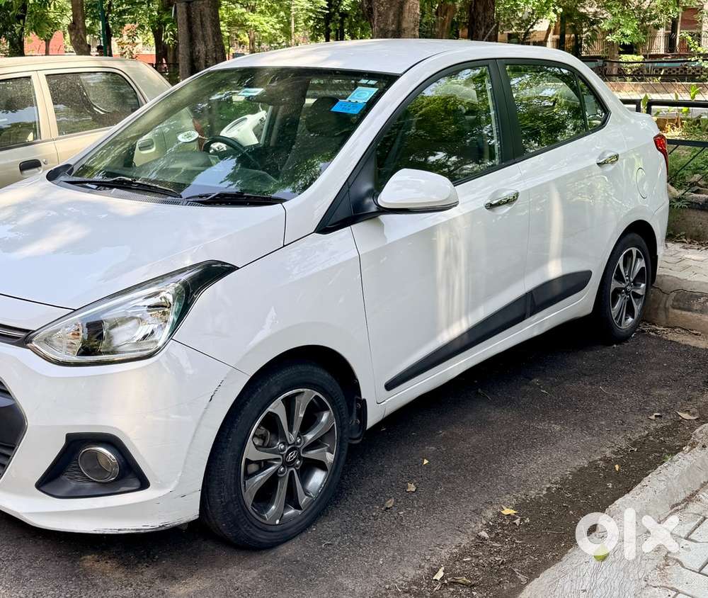 Hyundai Xcent Petrol Automatic 2015 Well-maintained (top Model)