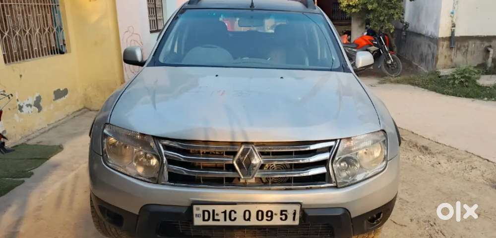 2013-aug Renault Duster Diesel Manual 20 Km