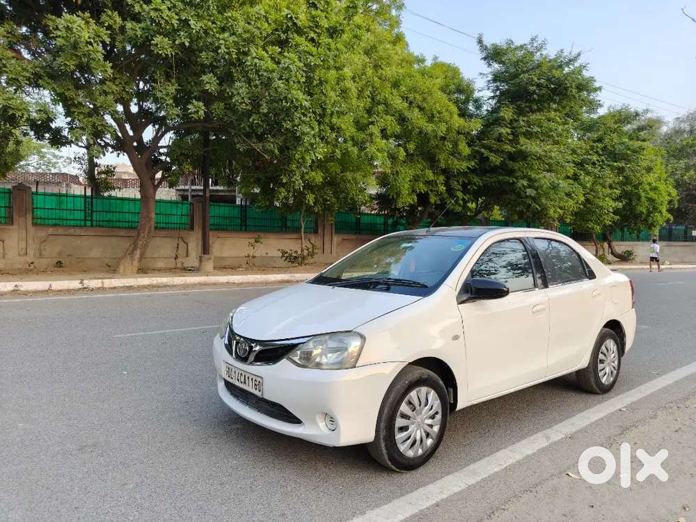 Toyota Etios 2014 Cng & Hybrids Well Maintained