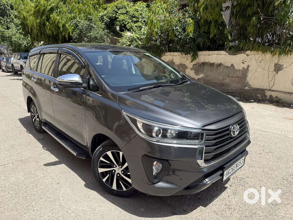 Toyota Innova Crysta 2.8z Automatic, 2021, Diesel