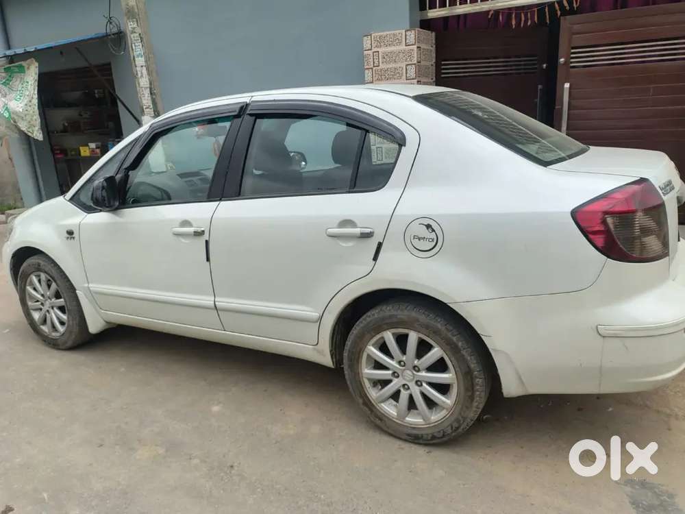 Maruti Suzuki Sx4 2011 Petrol Good Condition