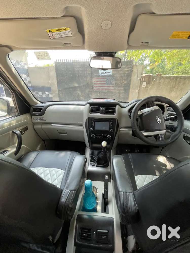 Mahindra Scorpio 2.2 2015