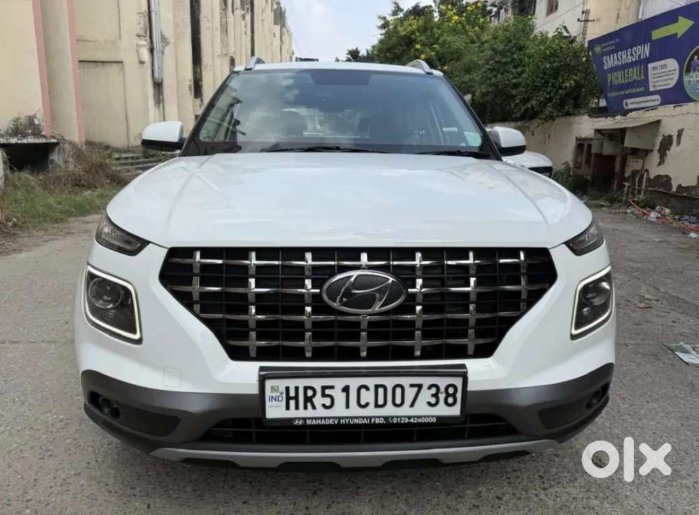 Hyundai Venue Automatic 2021 Petrol Well Maintained In Extreme