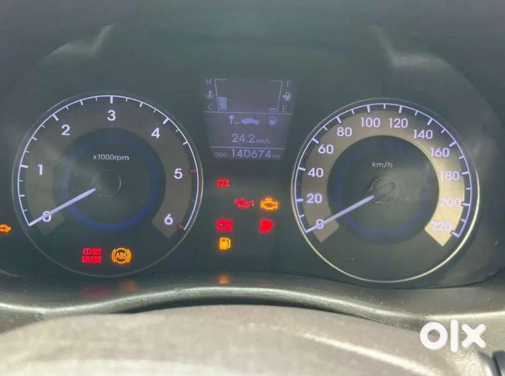 Hyundai Verna 2011 Diesel Well Maintained