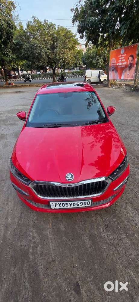 Skoda Slavia 1.0 Tsi Style, 2023, Petrol