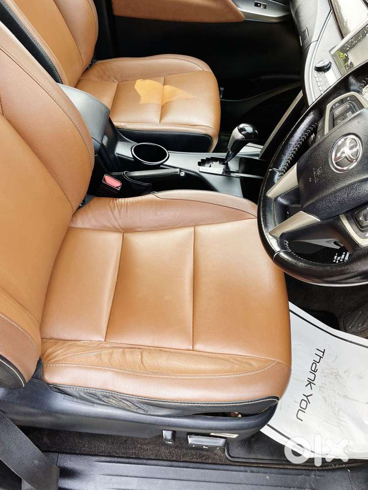 Toyota Innova Crysta