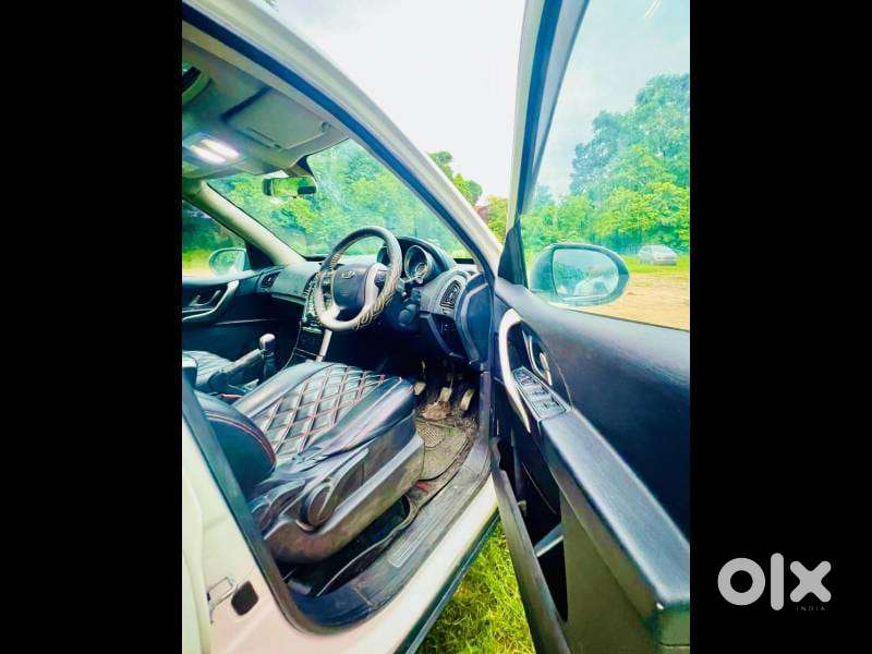 Mahindra Xuv500 W9 1.99, 2020, Diesel