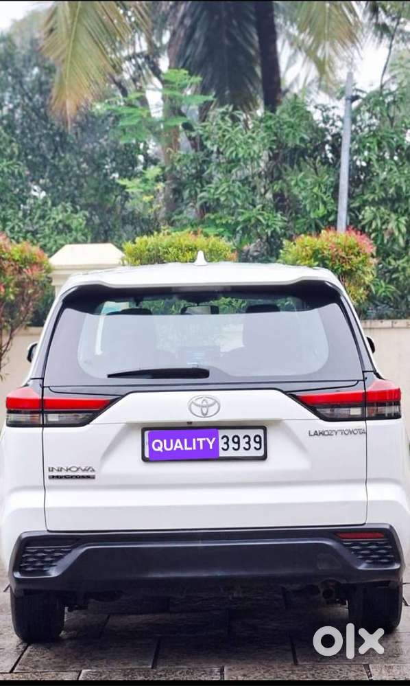 Toyota Innova Hycross 2.0 Gx 7 Str, 2023, Petrol
