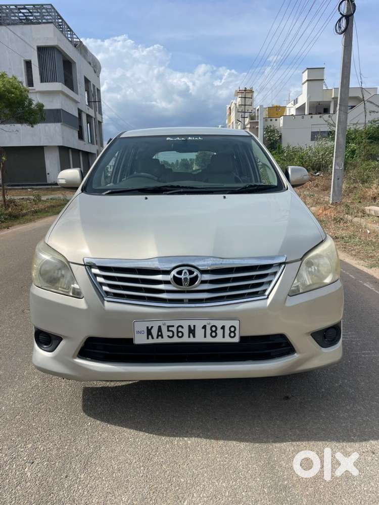 Toyota Innova Diesel 2013