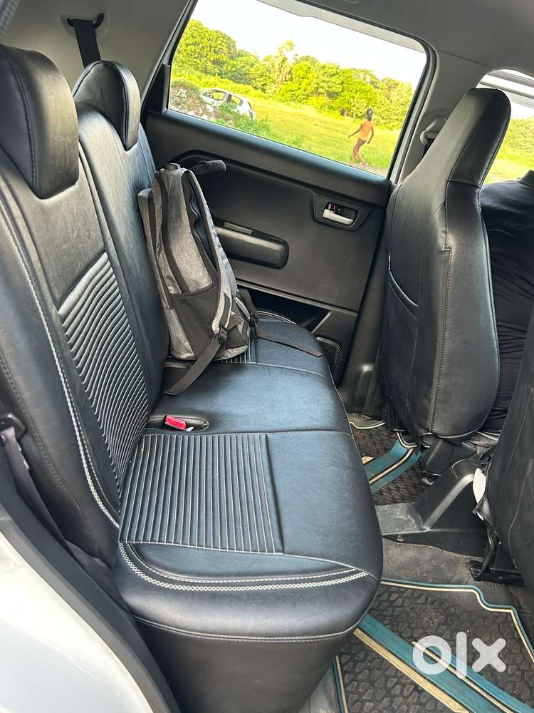 Maruti Suzuki Wagon R 1.0 Vxi Plus (o) Amt, 2023, Petrol