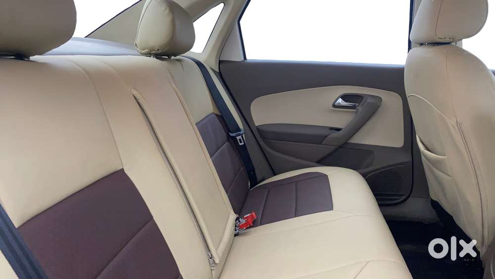 Skoda Rapid 2011-2013 1.6 Mpi At Ambition, 2013, Petrol