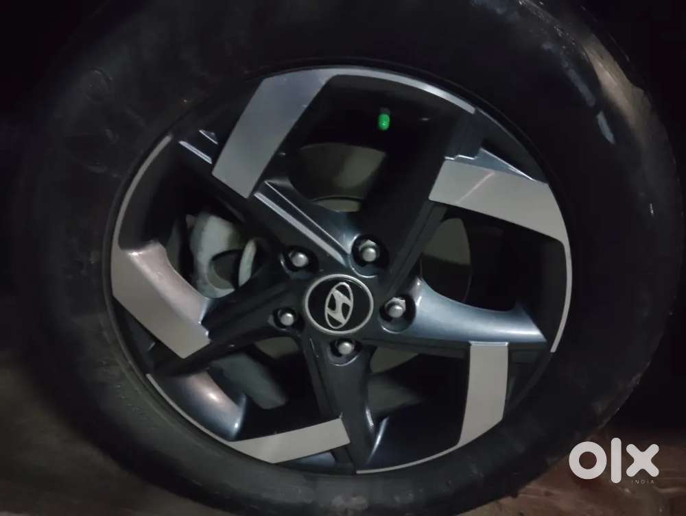 Hyundai Venue 2021 Petrol Manual Single Owner Used Car For Sale