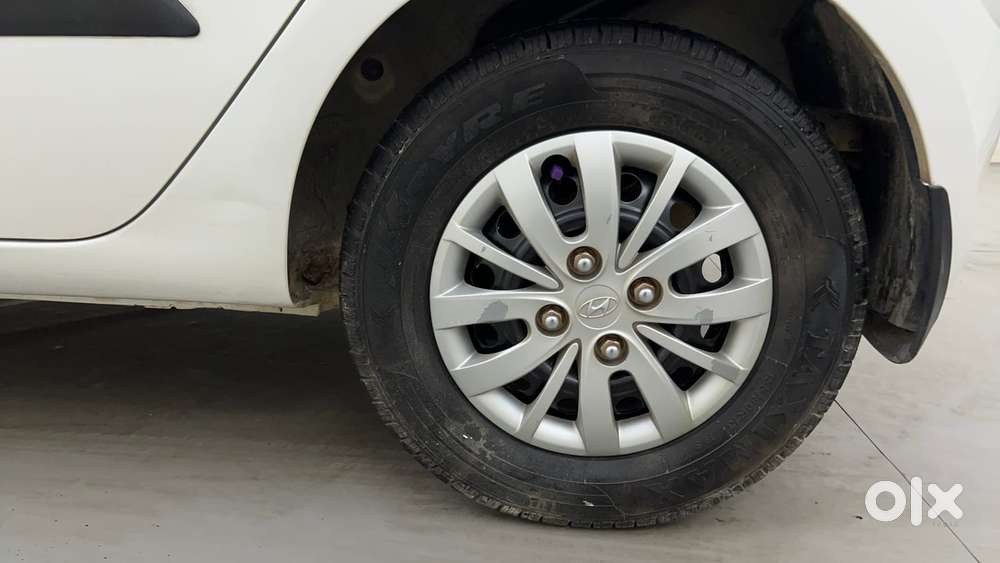Hyundai I10 Sportz 1.1 Irde2, 2015, Petrol