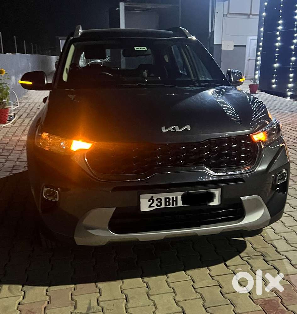 Kia Sonet Htk+ Petrol Manual (july 2023)  27k Km  Rewa Registered