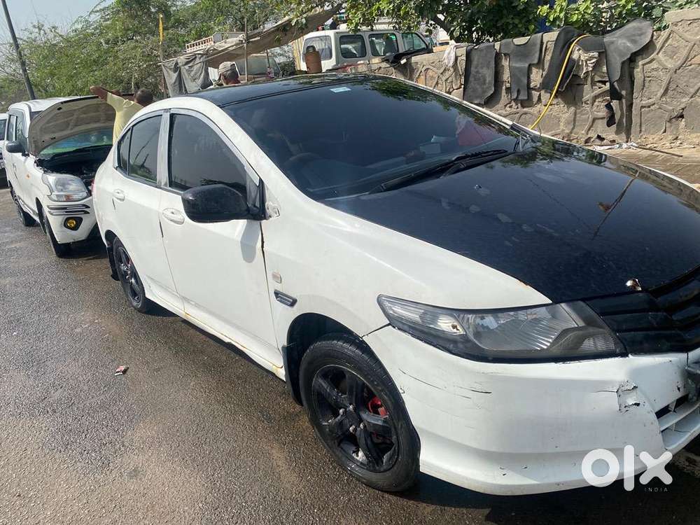 Honda Petrol Car 2011