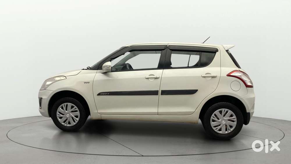 Maruti Suzuki Swift Vxi, 2016, Petrol
