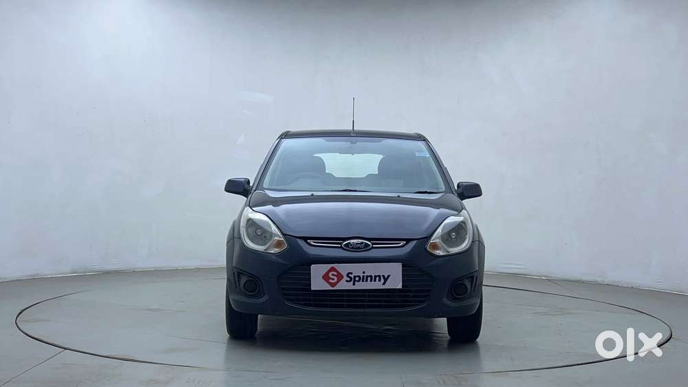Ford Figo Petrol Zxi, 2013, Petrol