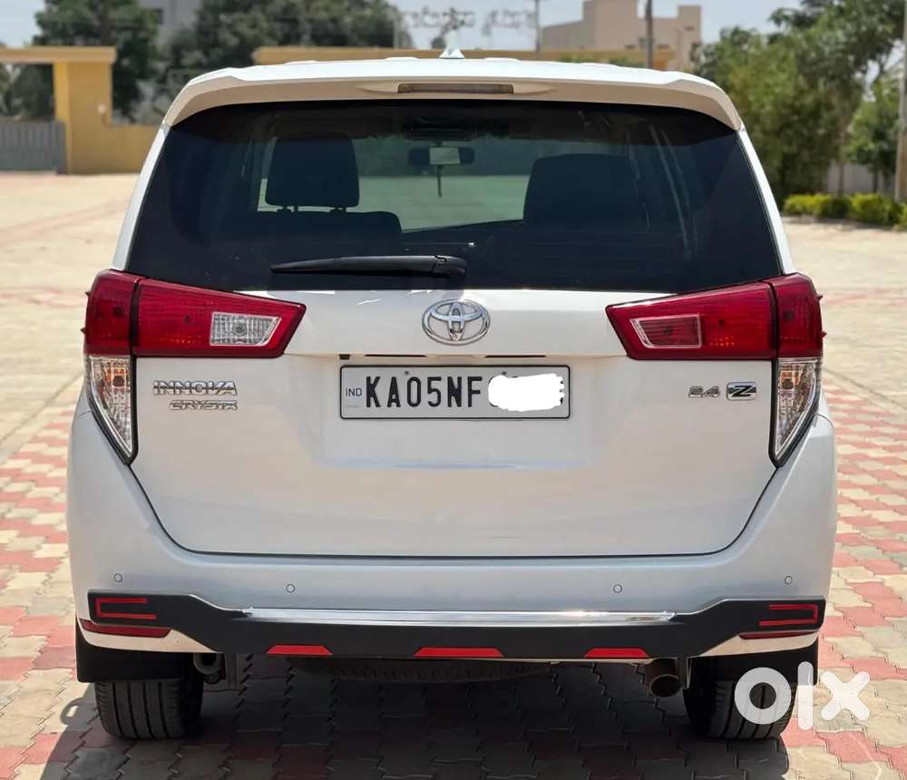 Toyota Innova Crysta 2.4 Z 2022 Diesel Mt