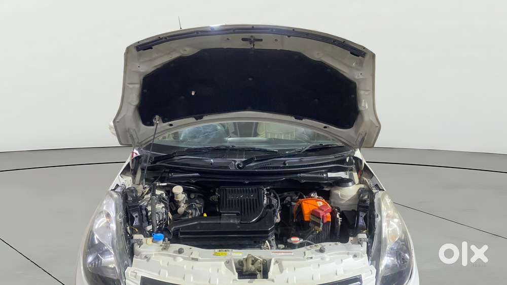 Maruti Suzuki Swift Dzire Zxi 1.2, 2017, Petrol