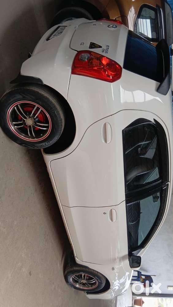 Toyota Etios Liva 2011-2012 G, 2013, Petrol