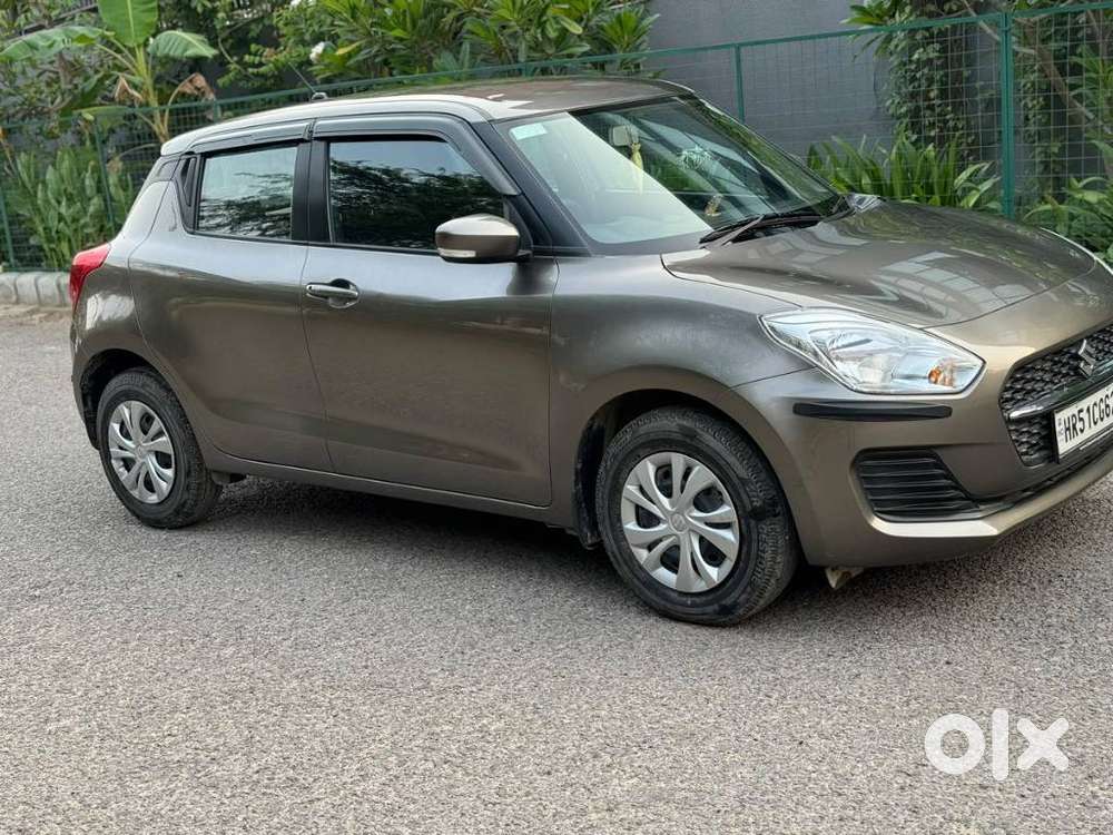 Maruti Suzuki Swift Vxi + Manual, 2022, Petrol