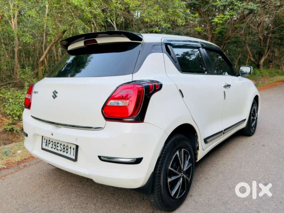 Maruti Suzuki Swift Vxi Optional, 2020, Petrol