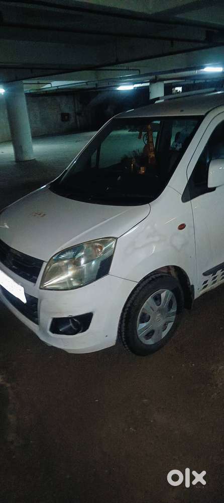 Wagnor Vxi Cng Plus Petrol