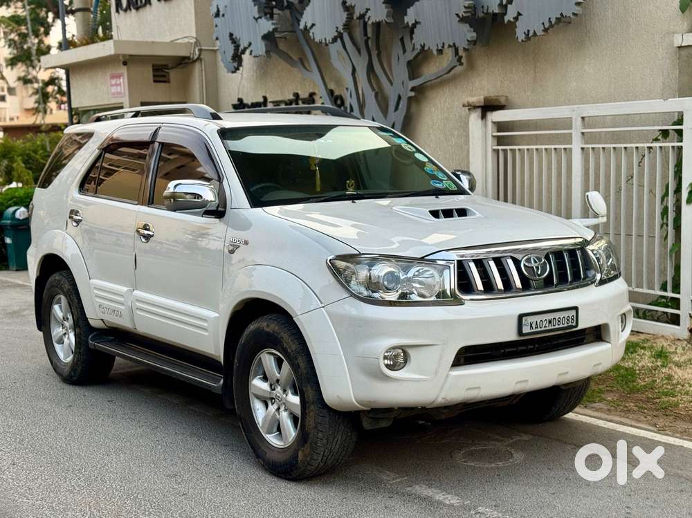 Toyota Fortuner 3.0 4x4 Manual, 2009, Diesel