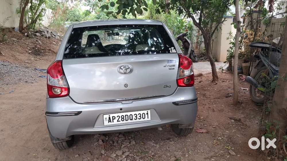 Toyota Etios Liva 2012 Diesel Manual 96000 Km Driven