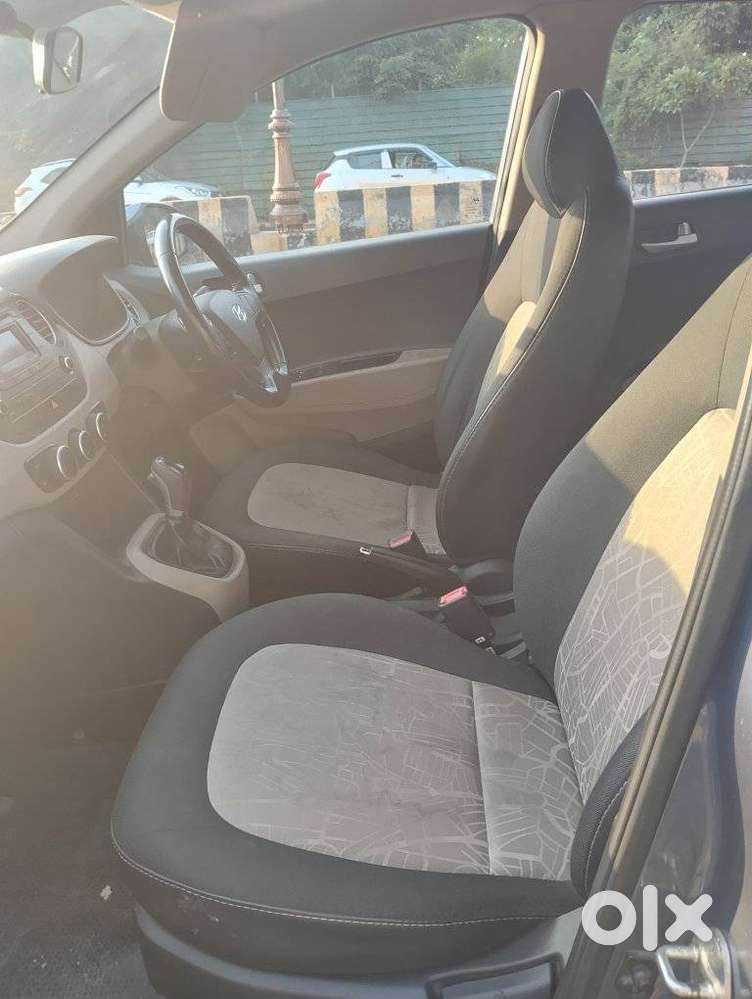 Hyundai Grand I10 Sportz, 2014, Petrol