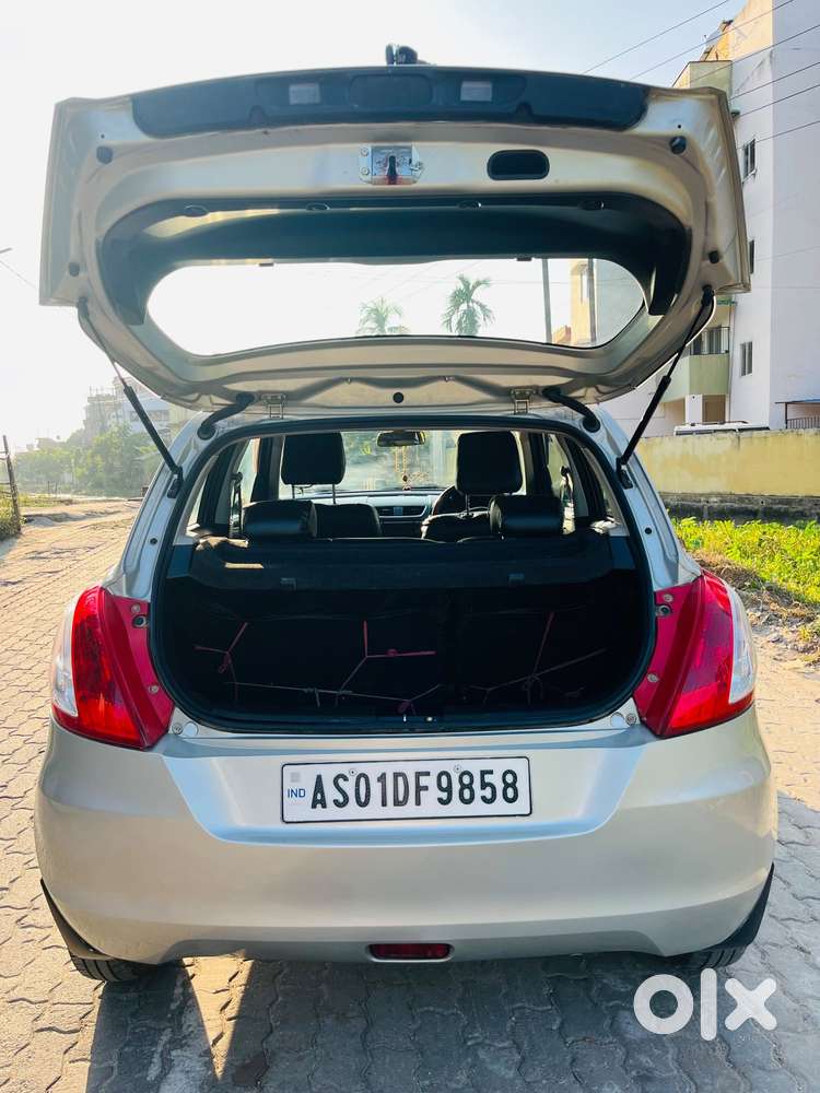 Maruti Suzuki Swift Vxi, 2017, Petrol