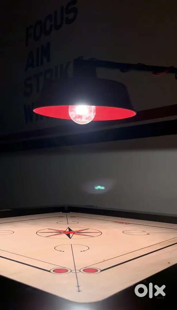 Black & white Carrom Arena