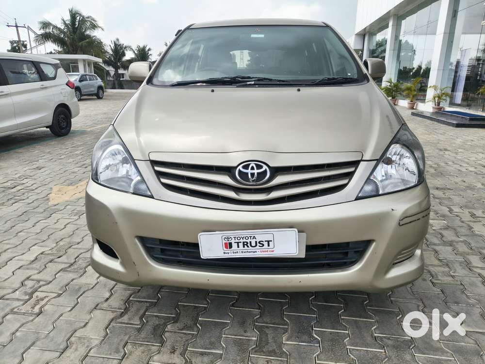 Toyota Innova 2.5 G4 Diesel 8-seater, 2011, Diesel