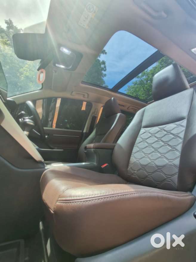 Toyota Innova Hycross 2.0 Zx (o) Hybrid 7 Str, 2023, Petrol
