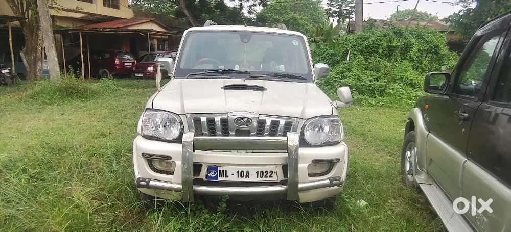 Mahindra Scorpio Classic 2008 Diesel 90000 Km Driven
